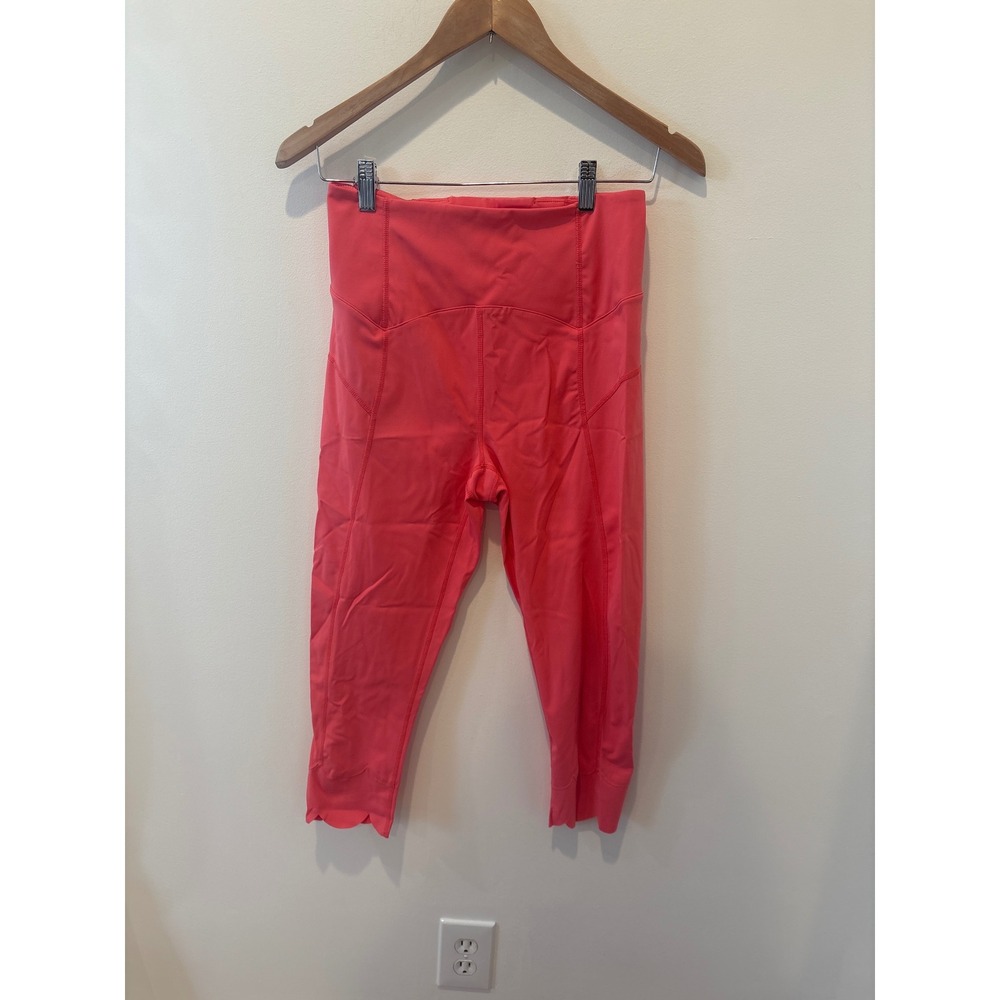 FP Movement Coral Scallop Hem Cropped Leggings Athleisure Workout Capris